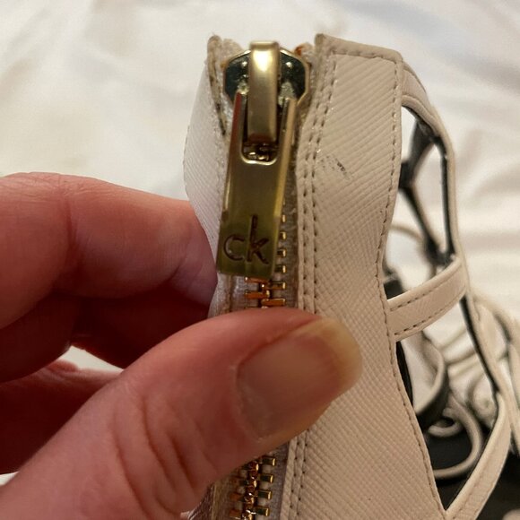 Calvin Klein Women's Neah Caged Sandals White Gladiator Size 9.5 M Excellent Con - Picture 16 of 16